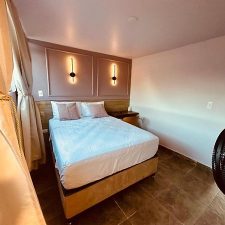 Hostel Brisas Del Nevado อีบาเก ภายนอก รูปภาพ